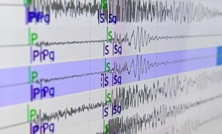 124 زلزالاً يهز شبه جزيرة كامتشاتكا الروسية خلال 24 ساعة