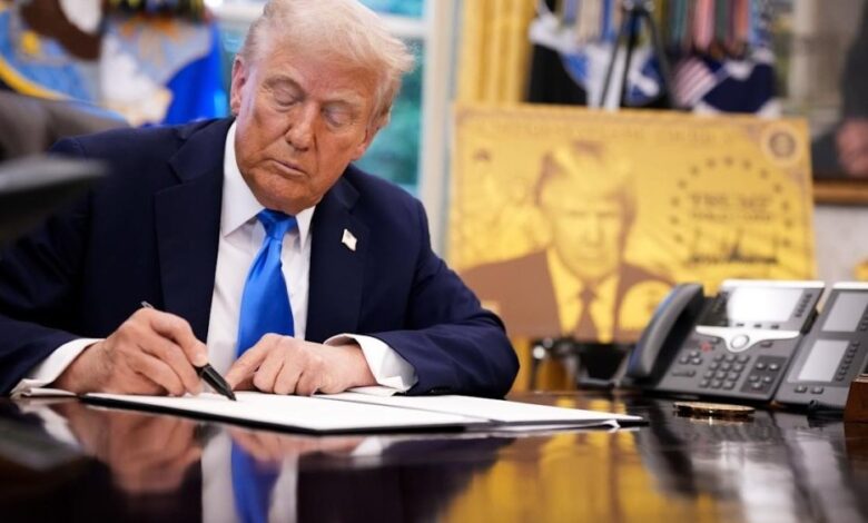 أمريكا تفرض رسوماً باهظة 100 ألف دولار سنوياً على تأشيرات التكنولوجيا H-1B