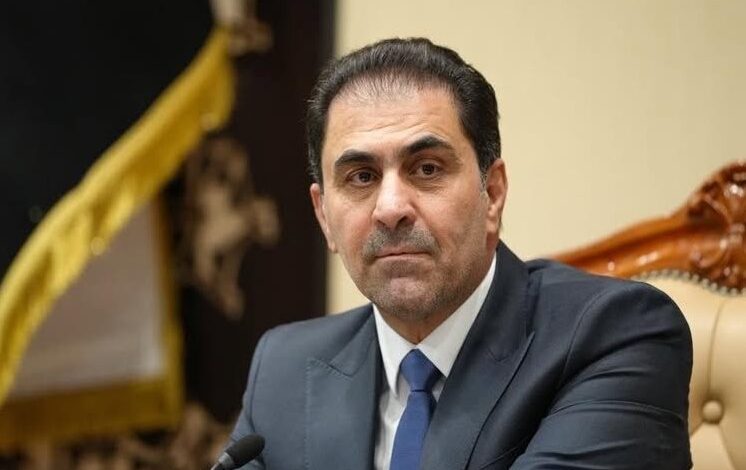 المندلاوي يهنئ الأسرة التربوية ويطالب بتطوير البيئة التعليمية