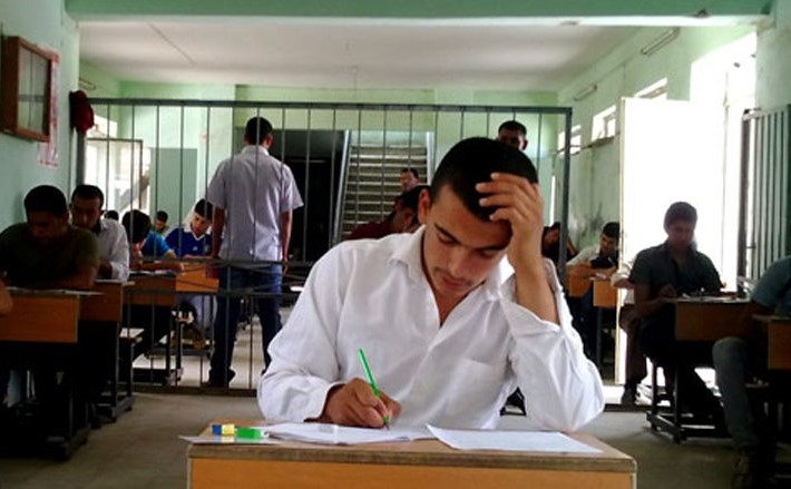 وزارة التربية تقرر إعادة نظام الانتساب للمراحل المتوسطة والإعدادية 2025-2026