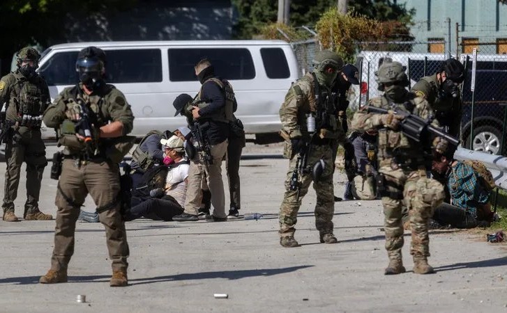 أوريغون تقاضي ترامب بسبب نشر الحرس الوطني في بورتلاند