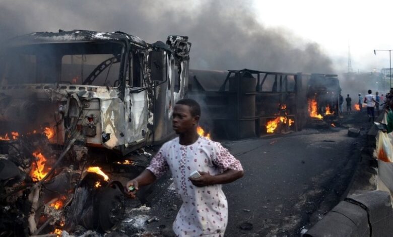 انفجار مروع لشاحنة وقود في نيجيريا يخلف 29 قتيلاً و42 جريحاً