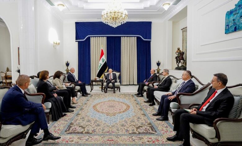 رئيس الجمهورية يؤكد الانتخابات العراقية القادمة ستعزز الديمقراطية والاستقرار السياسي