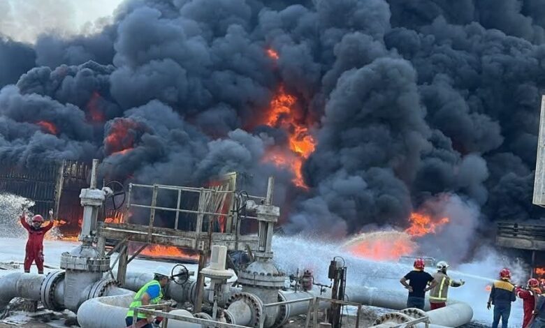 وفاة موظف و4 إصابات في حريق مستودع زبير1 النفطي بالبصرة