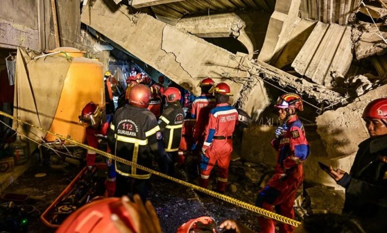 انهيار مدرسة إندونيسيا.. ارتفاع ضحايا كارثة جاوة إلى 37 قتيلاً و26 مفقوداً