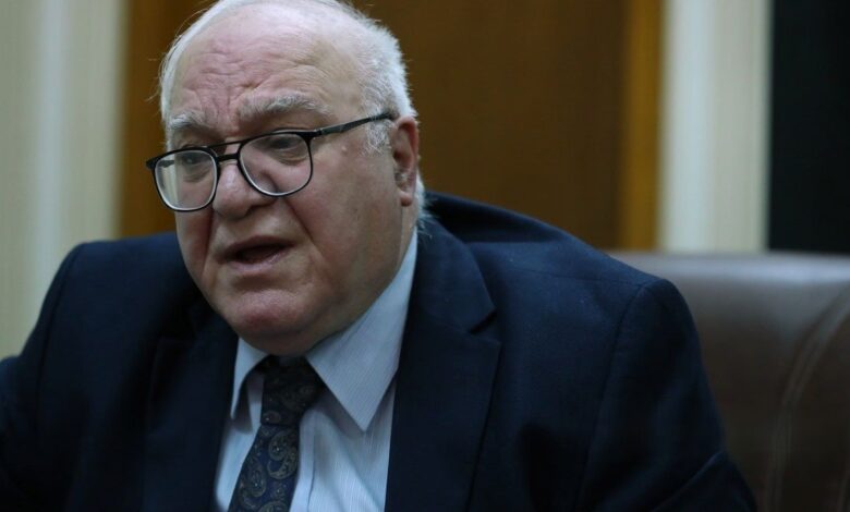 صالح: وقف استيراد المشتقات النفطية يوفر 5 مليارات دولار ويعزز الإنتاج المحلي