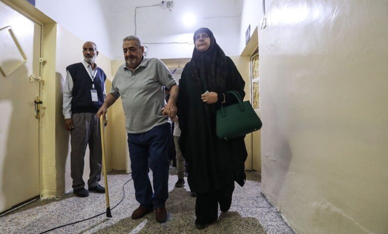 العراق نموذج ديمقراطي: 400 مراقب وتقنيات متطورة تعزز نزاهة الانتخابات