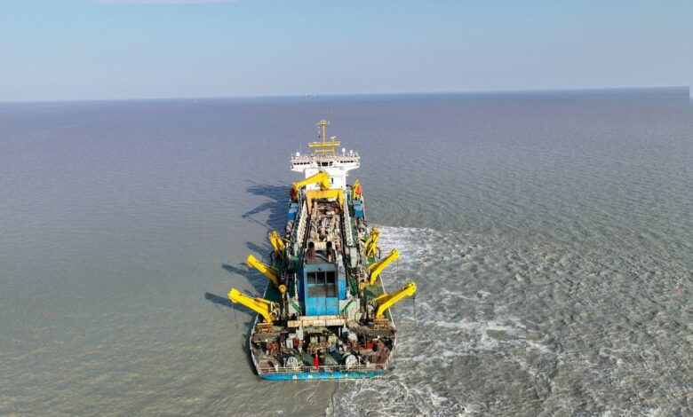 اكتمال القناة الملاحية بميناء الفاو الكبير: عمق 19.8 متر وطول 23 كيلومتراً