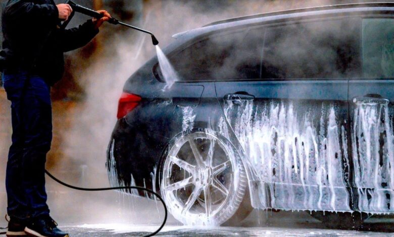 حملة لترشيد استهلاك المياه: أمانة بغداد تغلق كراجات غسيل غير مرخصة