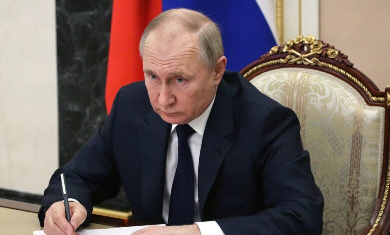 مرسوم رئاسي جديد يسهل شروط منح الجنسية الروسية