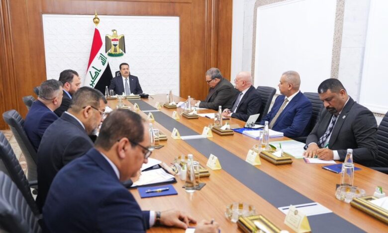 السوداني يشكل لجنة فنية لتطوير آليات الشحن البحري وزيادة صادرات النفط العراقي