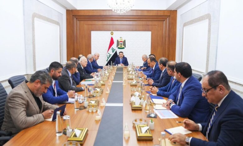 السوداني يوجه بتوسيع المشاورات الاقتصادية مع الخبراء العراقيين