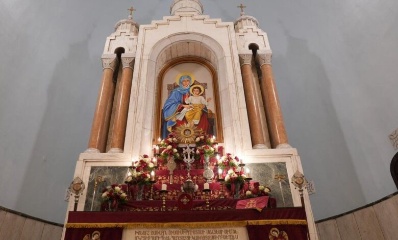 الحكومة العراقية تقرر إجازة رسمية يوم الخميس احتفالاً بعيد الميلاد المجيد