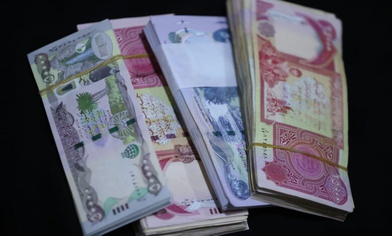 مالية كردستان تودع 942 مليار دينار لرواتب موظفي تشرين الأول