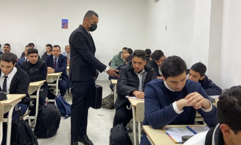 الحقيبة الإلكترونية الذكية تكافح الغش في امتحانات المدارس العراقية