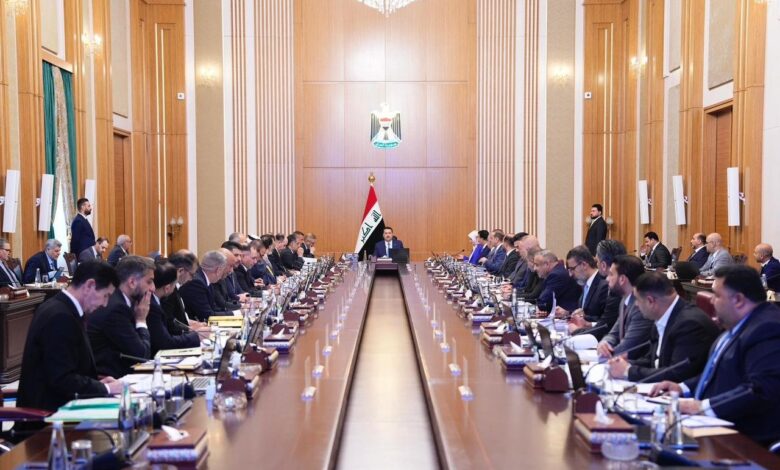 قرارات حكومية جديدة لتعزيز الخدمات وتنظيم الإدارة المحلية في المحافظات