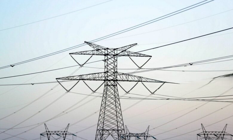 الربط الخليجي للكهرباء يضيف 500 ميغاواط للعراق مطلع 2026 عبر البصرة