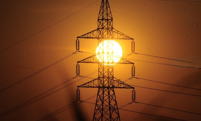 العراق يطلق خطة استراتيجية لإنتاج 57 ألف ميغاواط كهرباء بحلول 2031