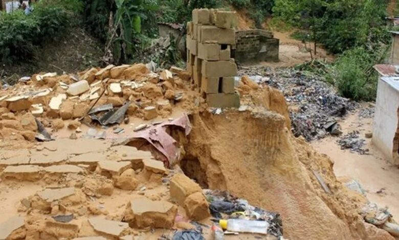 انزلاق تربة مدمر يقتل 18 شخصاً ويفقد 11 آخرين في شرق الكونغو الديموقراطية
