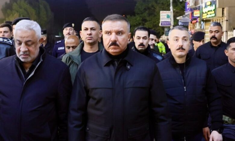 وزير الداخلية يشرف شخصياً على التفويج العكسي لزوار الإمام الكاظم ويكثف الجهود الأمنية