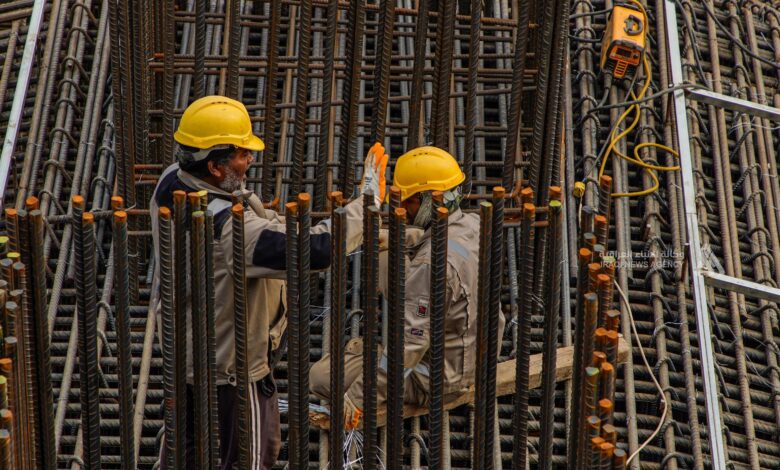 وزارة الإعمار تنجز 19 مشروع طرق و8 محطات مياه ومجاري في المحافظات المحررة