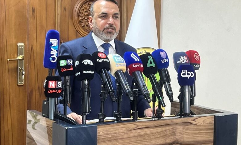 صرف الرواتب العراقية يبدأ غداً الثلاثاء كاملة دون استقطاعات