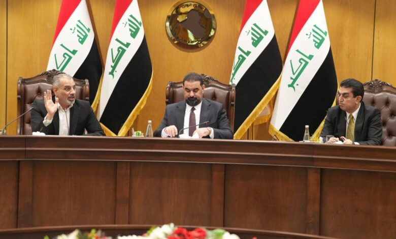 الحلبوسي يكشف وصول عدد المرشحين لرئاسة الجمهورية إلى 44 مرشحاً قبل إغلاق الترشيح