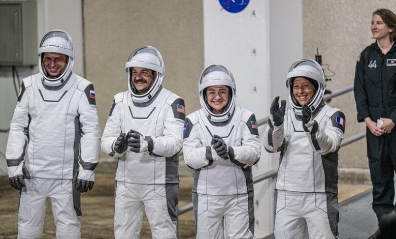 إطلاق ناجح لمركبة Crew Dragon بطاقم دولي نحو المحطة الفضائية الدولية