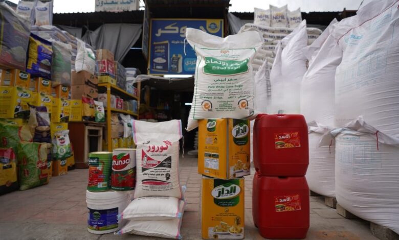 وزارة التجارة تبدأ توزيع السلة الغذائية وتؤمن احتياجات العراق من الحنطة لعام كامل