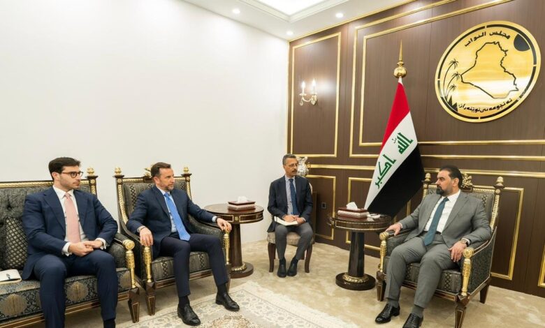 الحلبوسي يلتقي سفراء ثلاث دول أوروبية لبحث التعاون الاقتصادي والاستثماري