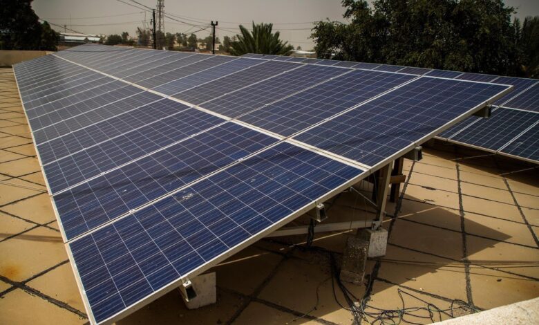 الجمارك العراقية تحدد التعرفة الجمركية للطاقة الشمسية بـ 5% لجميع المكونات