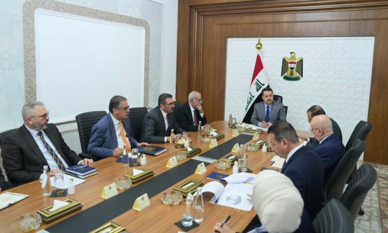 السوداني يشكل لجنة لتوحيد النظام الضريبي بين بغداد وكردستان اليوم