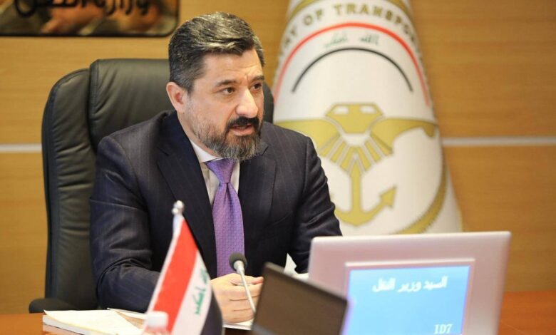 خالد شواني يتولى وزارة النقل وكالة ويترأس اجتماعاً لبحث المشاريع الاستراتيجية