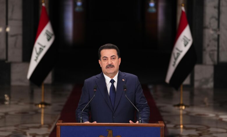 السوداني يهنئ نقيب الصحفيين الجديد ويؤكد التزام الحكومة بحماية الحريات الصحفية