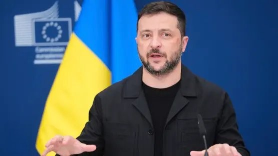 زيلينسكي يعلن إرسال خبراء الدفاع الجوي الأوكرانيين إلى دول الخليج العربي