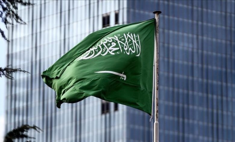 السعودية ترفض الهجمات وتؤكد حماية أراضيها ومواطنيها