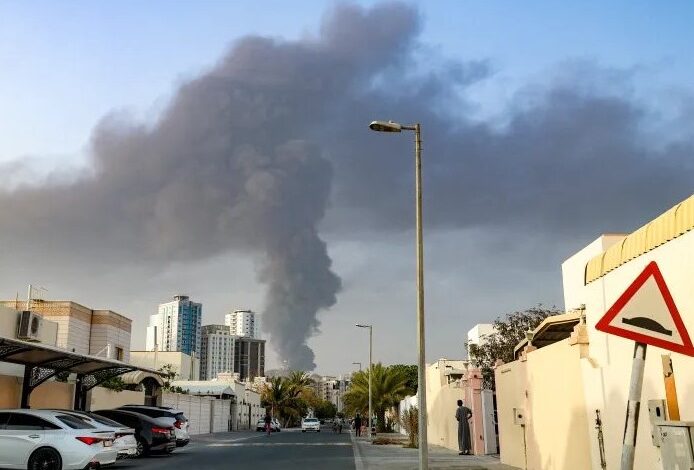 هجوم مسيّرتين يستهدف ميناء صلالة العماني ويسفر عن إصابة شخص اليوم