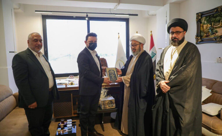 الهيئة العليا لإحياء التراث تزور كلية الإمام الكاظم (ع) لتحضيرات ألفية الحوزة العلمية