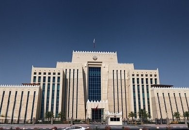 قطر ترفع مستوى التهديد الأمني وتدعو المواطنين للبقاء في المنازل