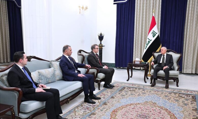 رشيد يدعو لتكثيف الجهود الدبلوماسية مع السفير التركي لمعالجة أزمات المنطقة