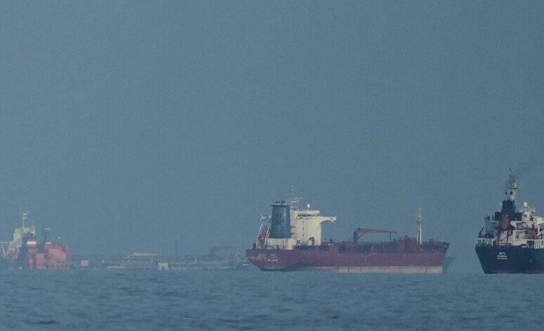 النفط العالمي يحقق مكاسب قياسية بعد تهديدات ترامب لإيران