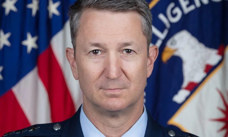 رئيس الأركان الأمريكي يعلن حصاراً شاملاً على الموانئ الإيرانية بمشاركة عشرة آلاف جندي