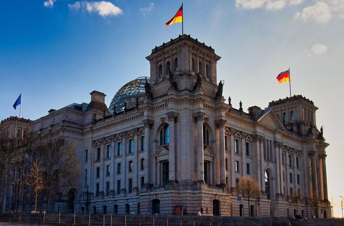 اتفاق ألماني صيني على حرية الملاحة الدولية ورفض السيطرة على الممرات البحرية