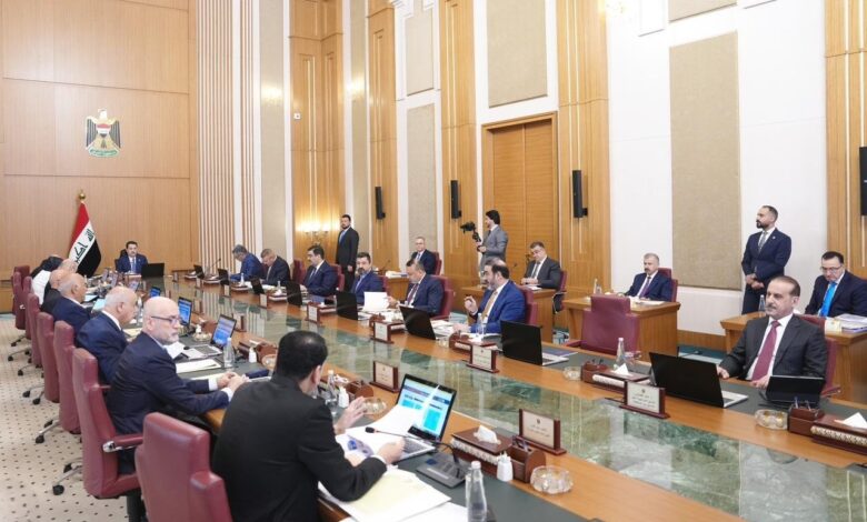 مجلس الوزراء العراقي يخصص 500 مليار دينار للمحافظات الفقيرة ويكرم المنتخب الوطني