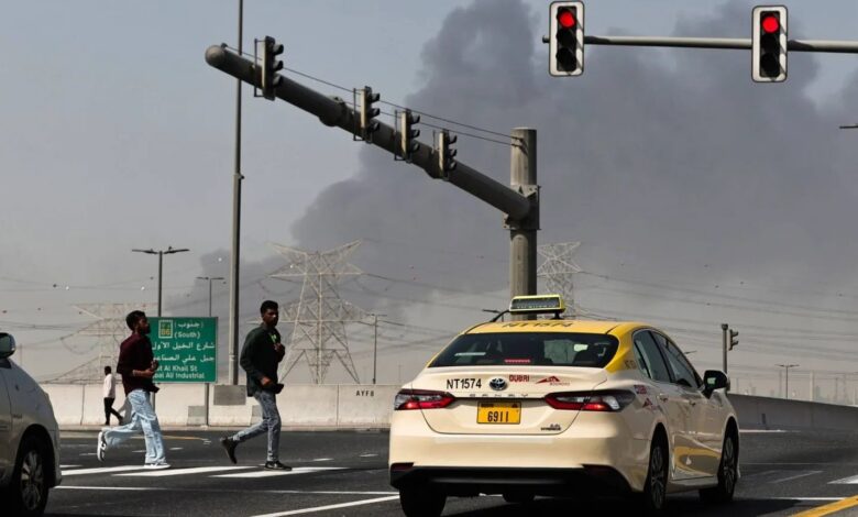 الإمارات والكويت تتصديان لهجمات صاروخية ومسيّرات