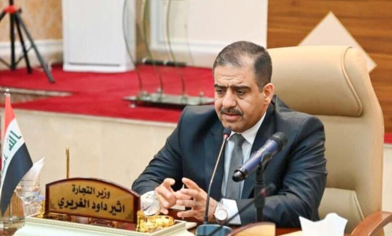 وزير التجارة يعلن رفع حجب البطاقة التموينية عن القوات الأمنية بموافقة رئيس الوزراء