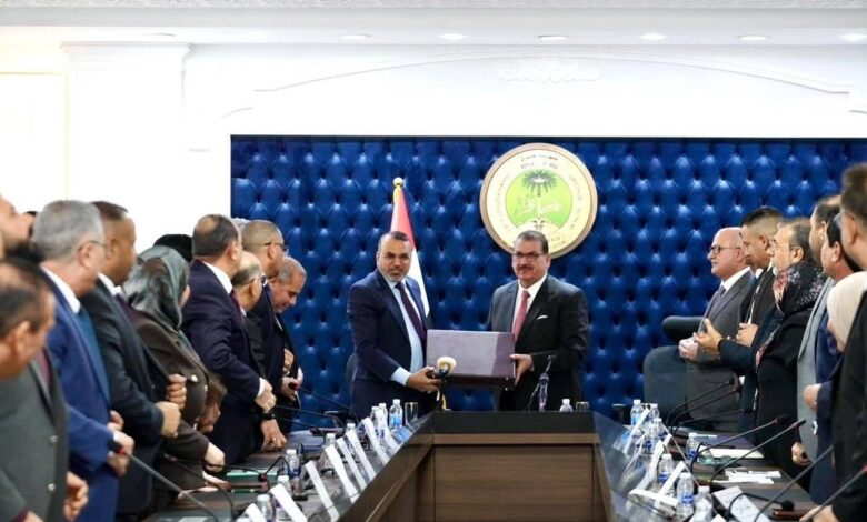 عبد الكريم عبطان يتولى وزارة التربية ويعلن خطة شاملة لتطوير التعليم العراقي