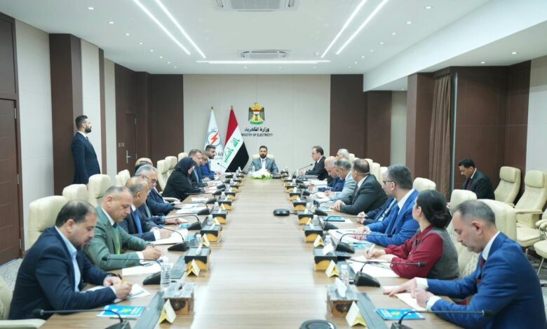 الحكومة العراقية تتخذ إجراءات عاجلة لحل أزمة الكهرباء وزيادة ساعات التجهيز