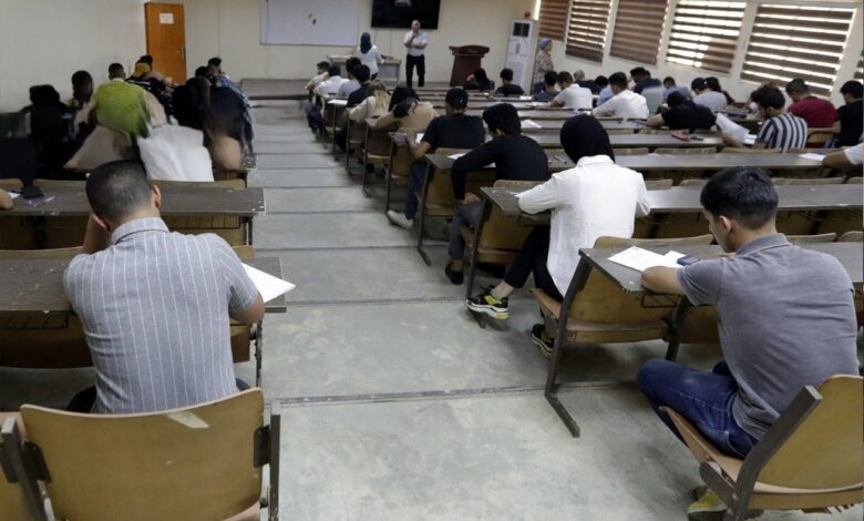 749 ألف طالب يؤدون امتحانات الإعدادية في العراق غداً السبت