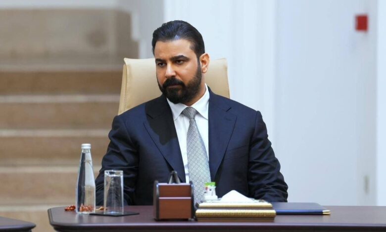 رئيس الوزراء العراقي: إلغاء مشروعين استراتيجيين للسكك الحديدية ومطار بغداد